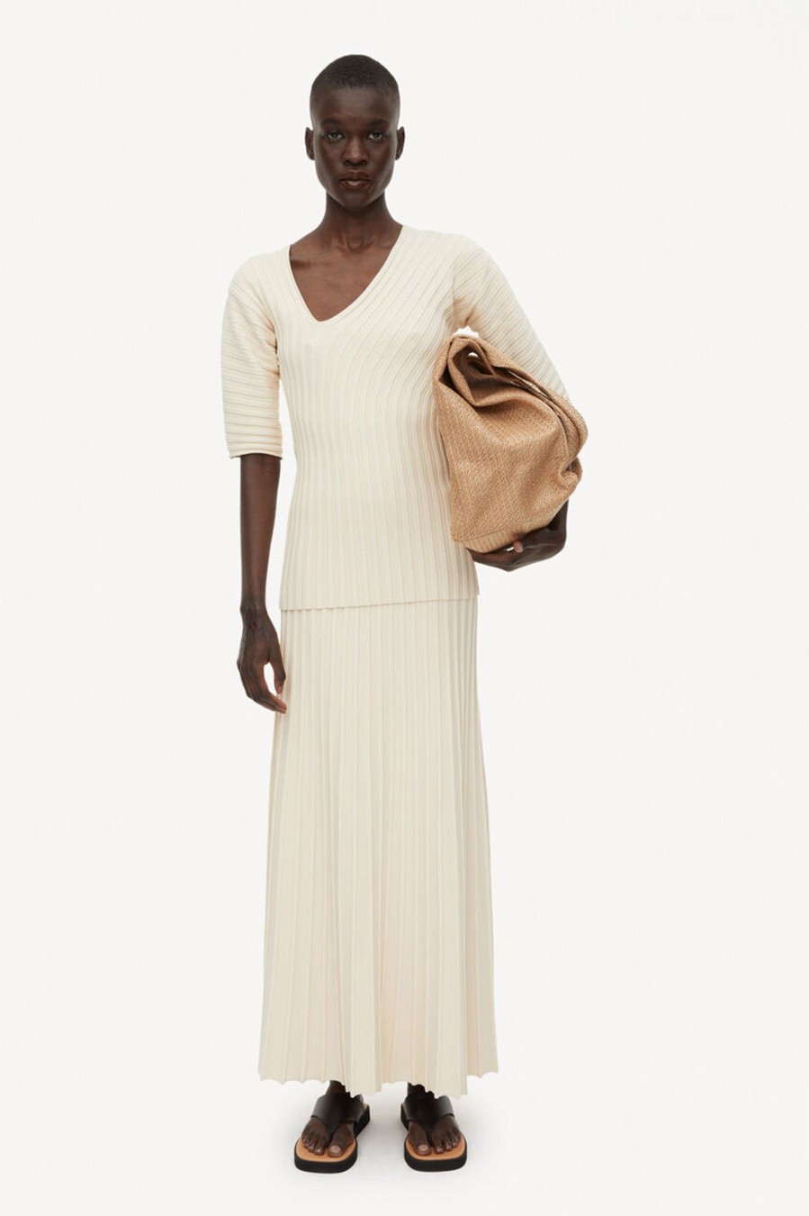 Skirts By Malene Birger | Idris Pleated Skirt In Soft White Neutrals