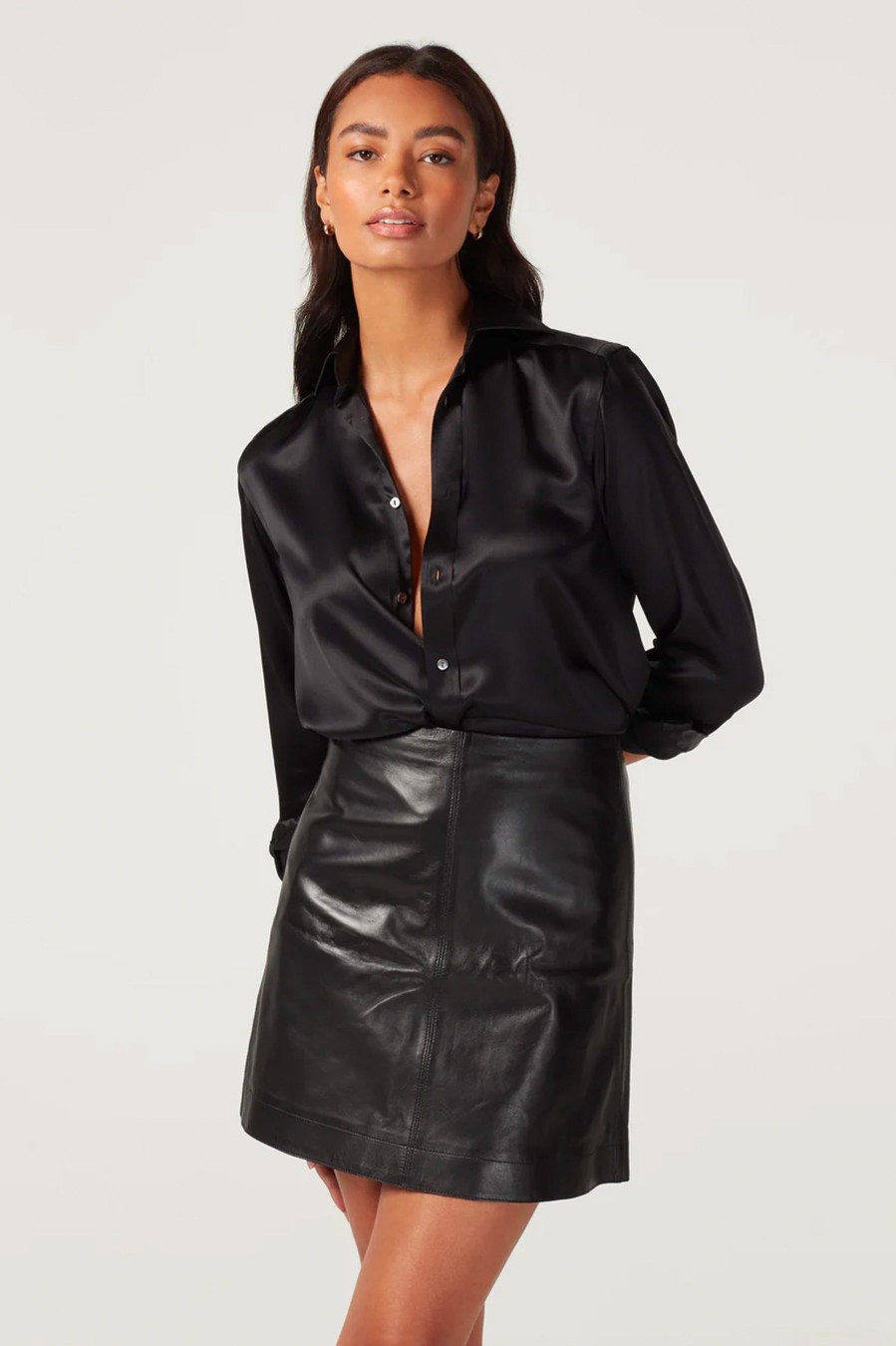 Tops And Shirts With Nothing Underneath | The Boyfriend Silk Shirt In Onyx Black