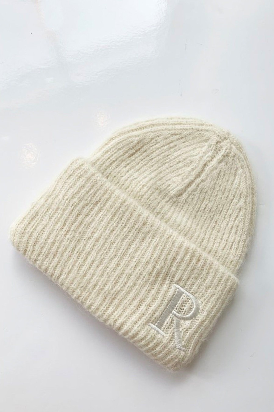 Accessories Rodebjer | Sendina Oversized Beanie In Chalk Neutrals