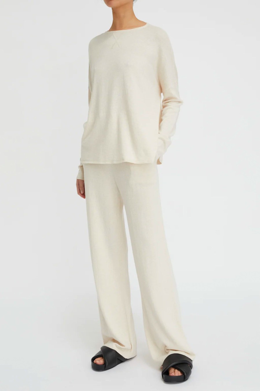 Knitwear And Sweaters Lee Mathews | Cotton Cashmere Boxy Knit In Oat Neutrals