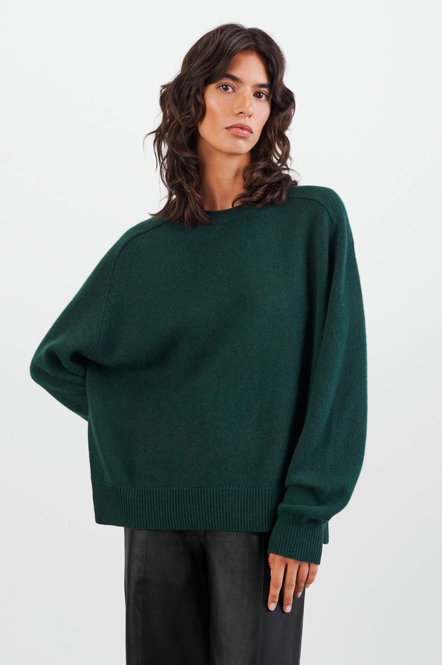 Knitwear And Sweaters Soft Goat | Boyfriend O-Neck Cashmere Sweater In Pine Green