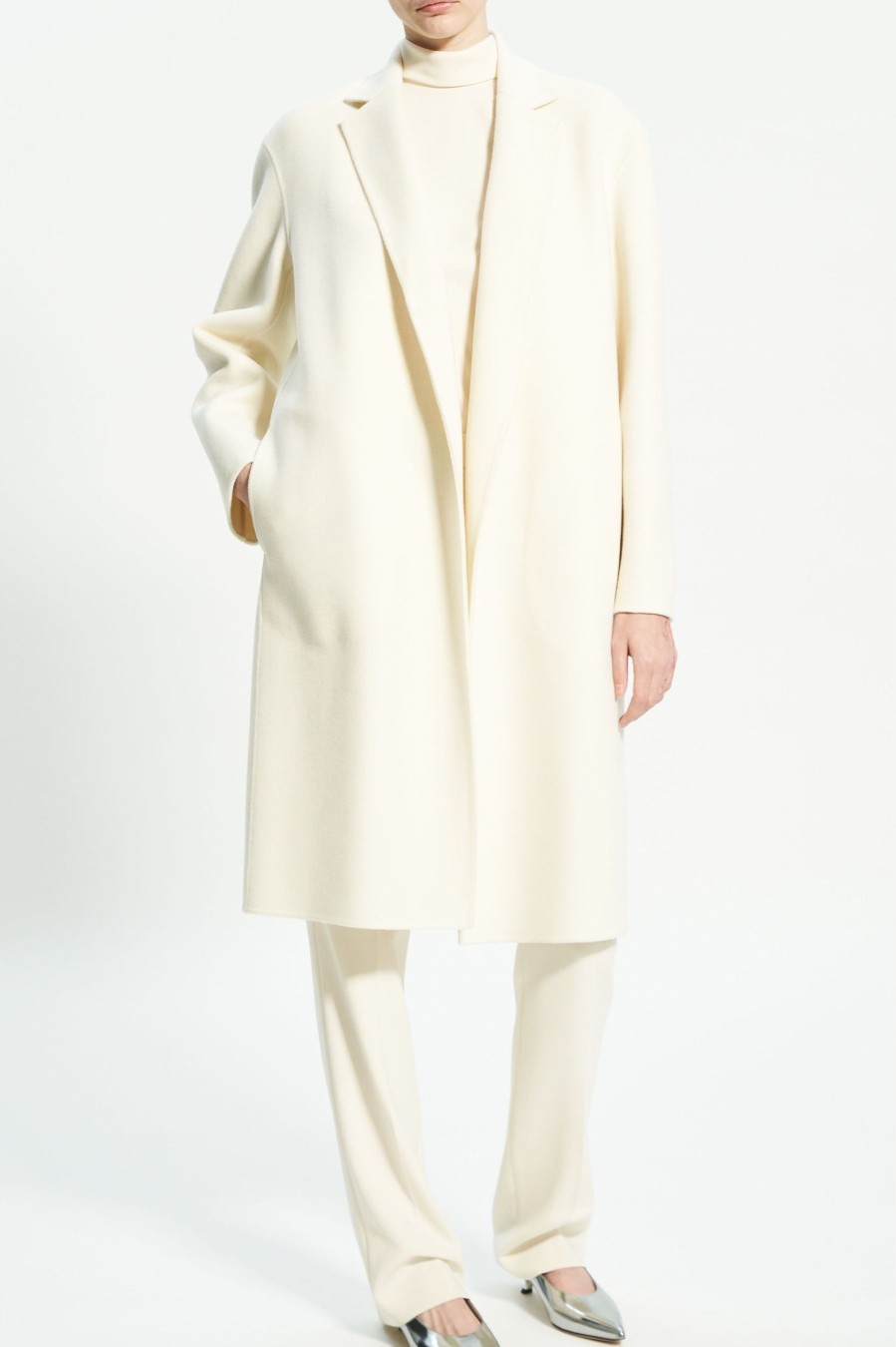 Coats And Jackets Theory | Relaxed Coat In Ivory Neutrals