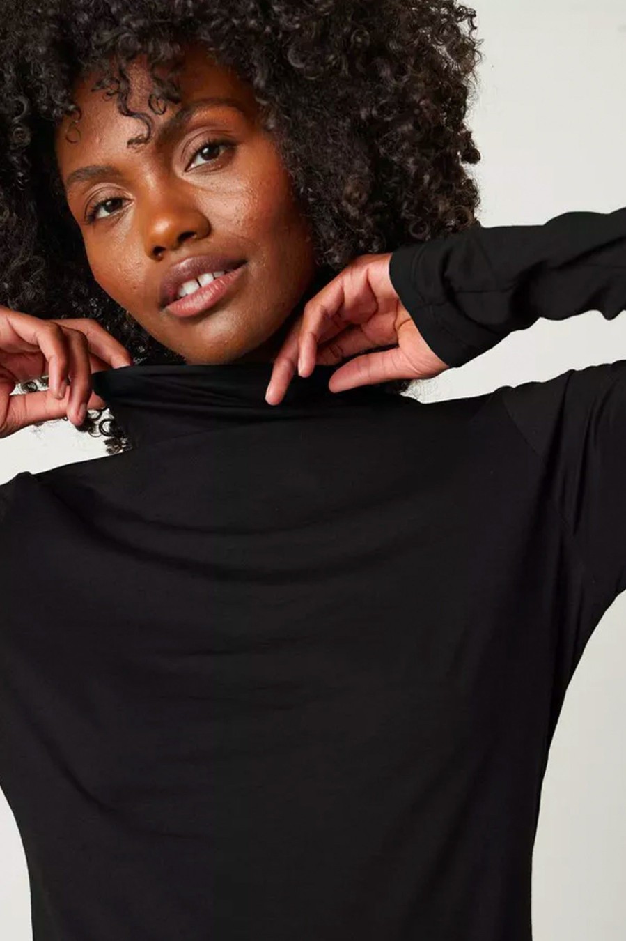 Tops And Shirts Velvet | Talisia Whisper Fitted Tee In Black