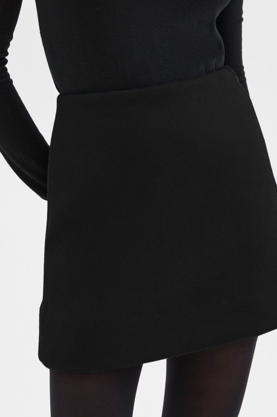 Skirts Theory | High Waisted Mini Skirt In Black